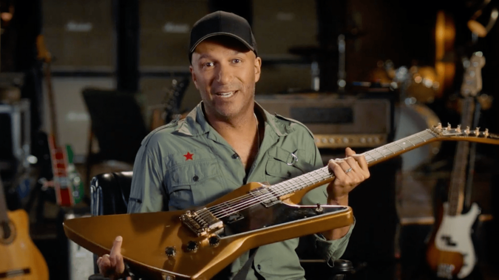 Tom Morello MasterClass "Teaches Electric Guitar" Review - Is it THE BEST music course in 2024?