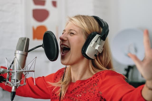 Can anyone learn to sing in 2024? - Here are the Best ways to Learn how to sing!