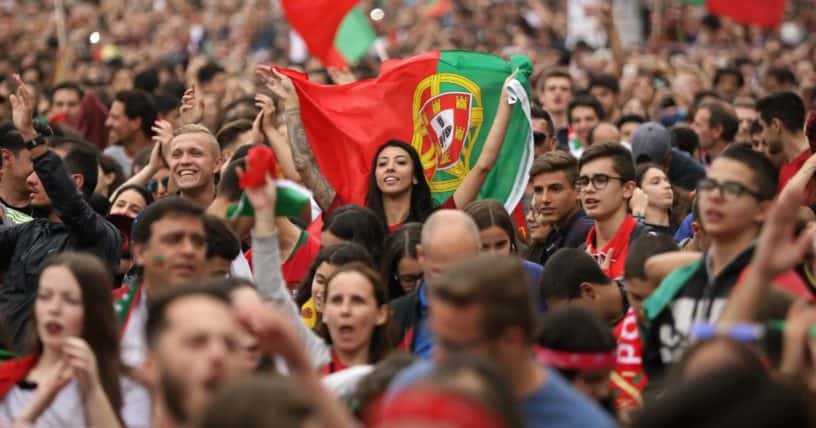 How to Learn Portuguese - The Best Methods in 2024